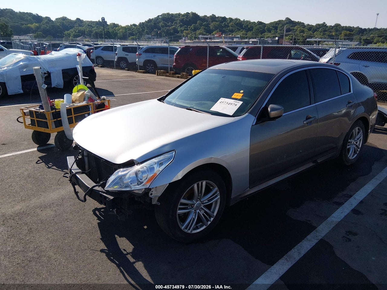 2012 INFINITI G37X · 2/11