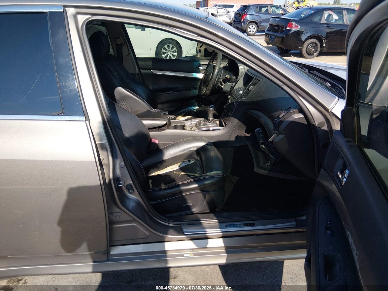 2012 INFINITI G37X · 5/11