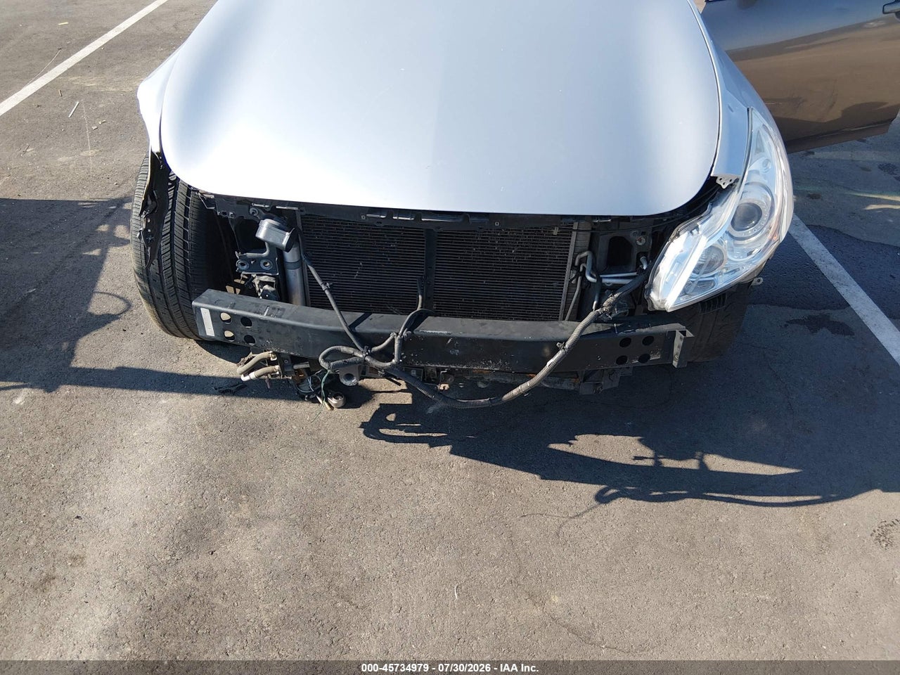 2012 INFINITI G37X · 6/11
