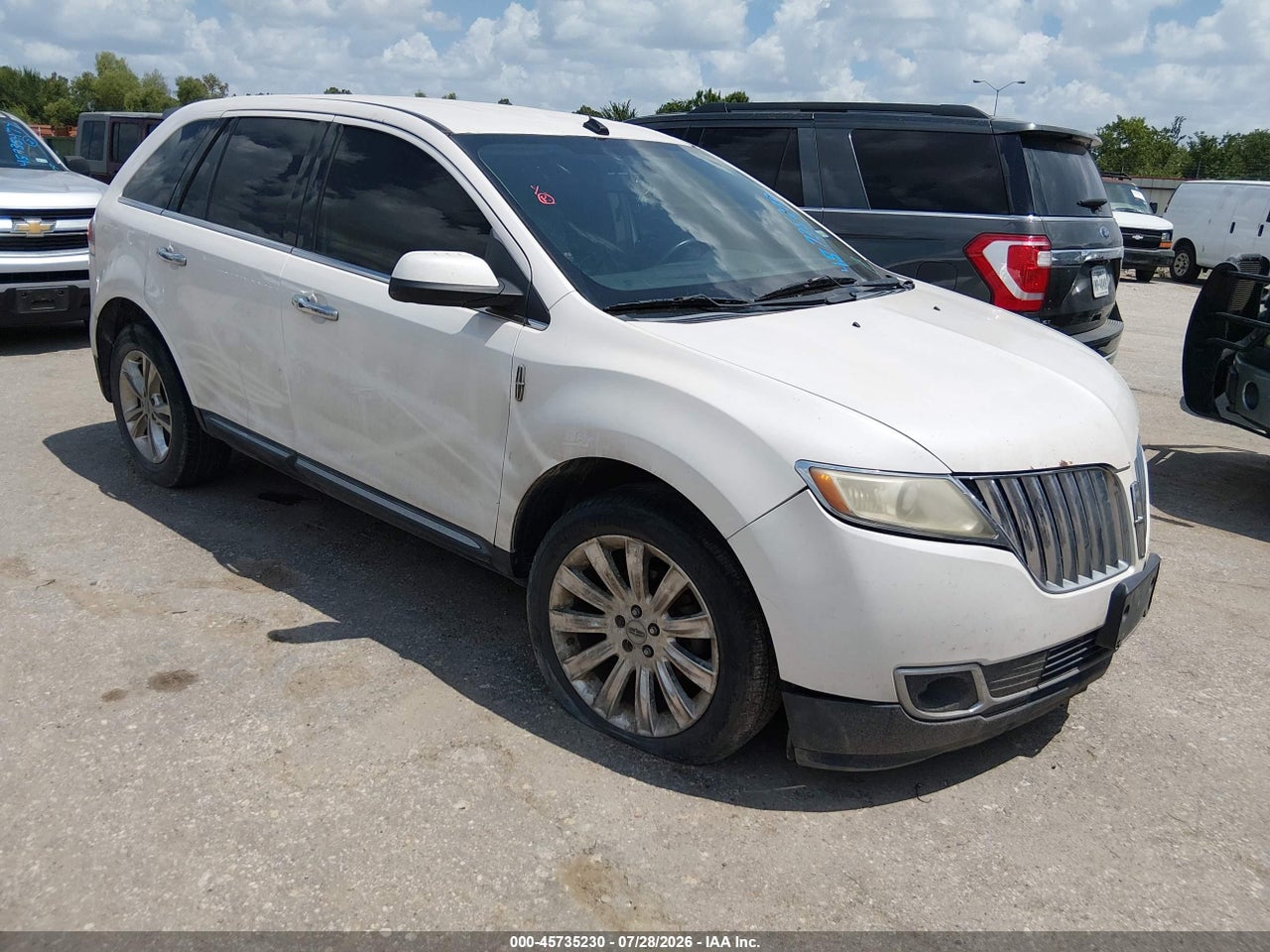 2LMDJ6JKXBB****** · 2011 LINCOLN MKX