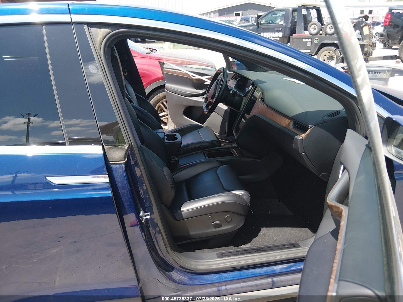 2018 TESLA MODEL X   · 5/10