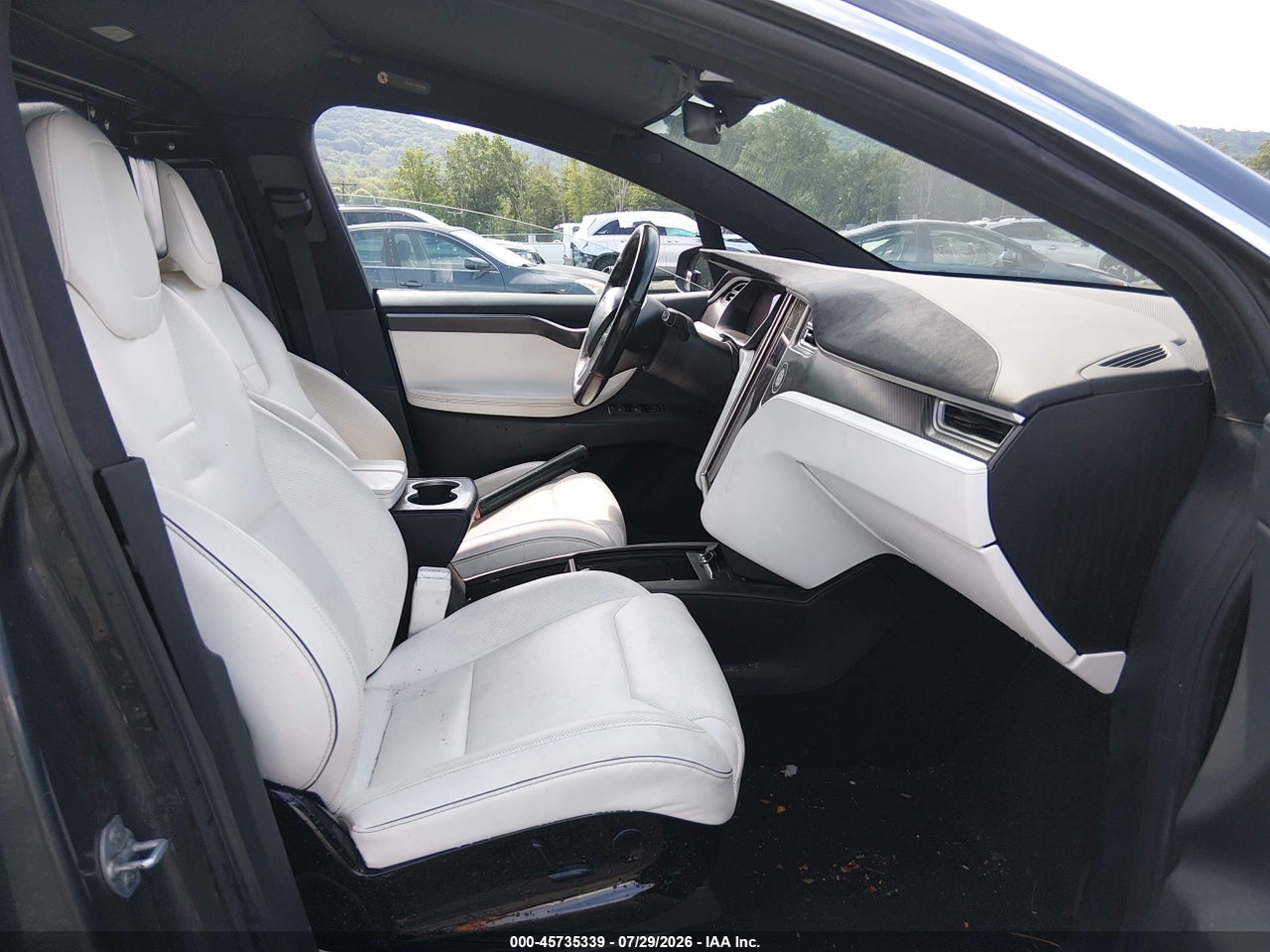 2016 TESLA MODEL X · 5/11