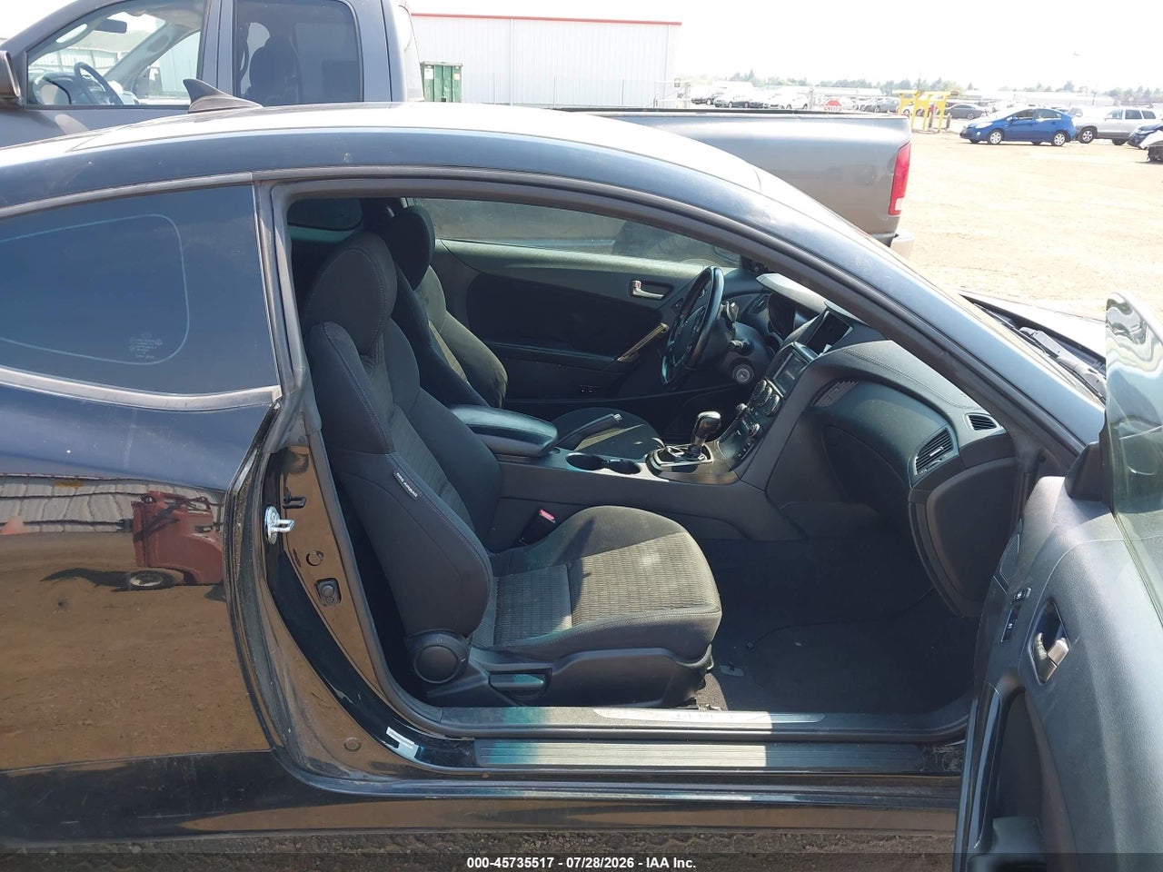 2013 HYUNDAI GENESIS 2.0T · 5/11
