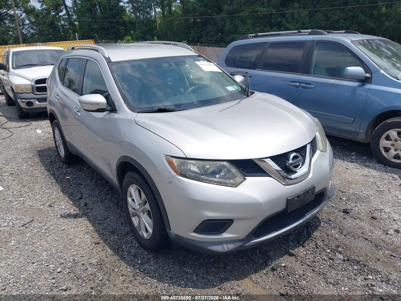 5N1AT2MV2FC****** · 2015 NISSAN ROGUE SV