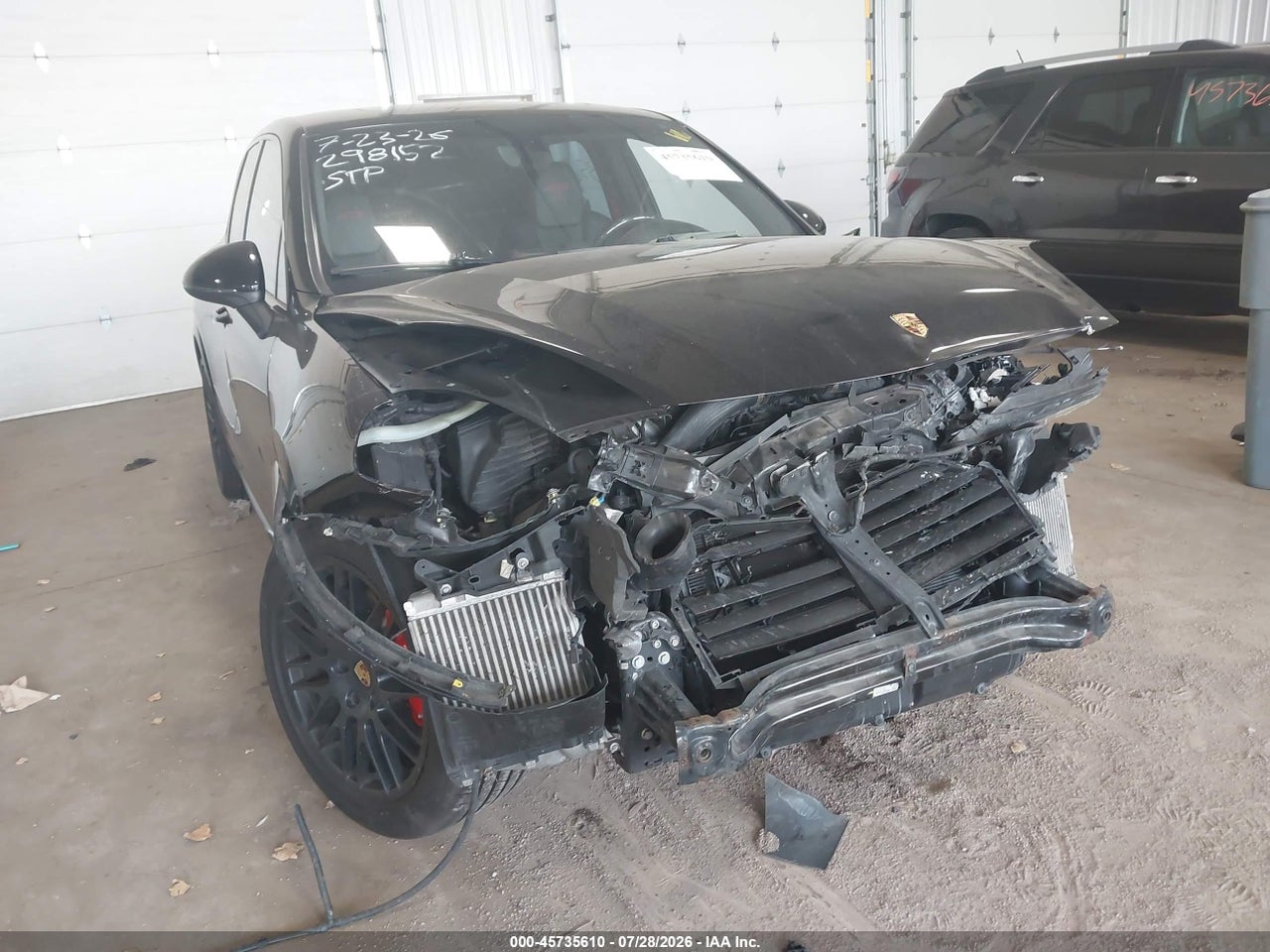 2016 PORSCHE CAYENNE GTS · 6/11
