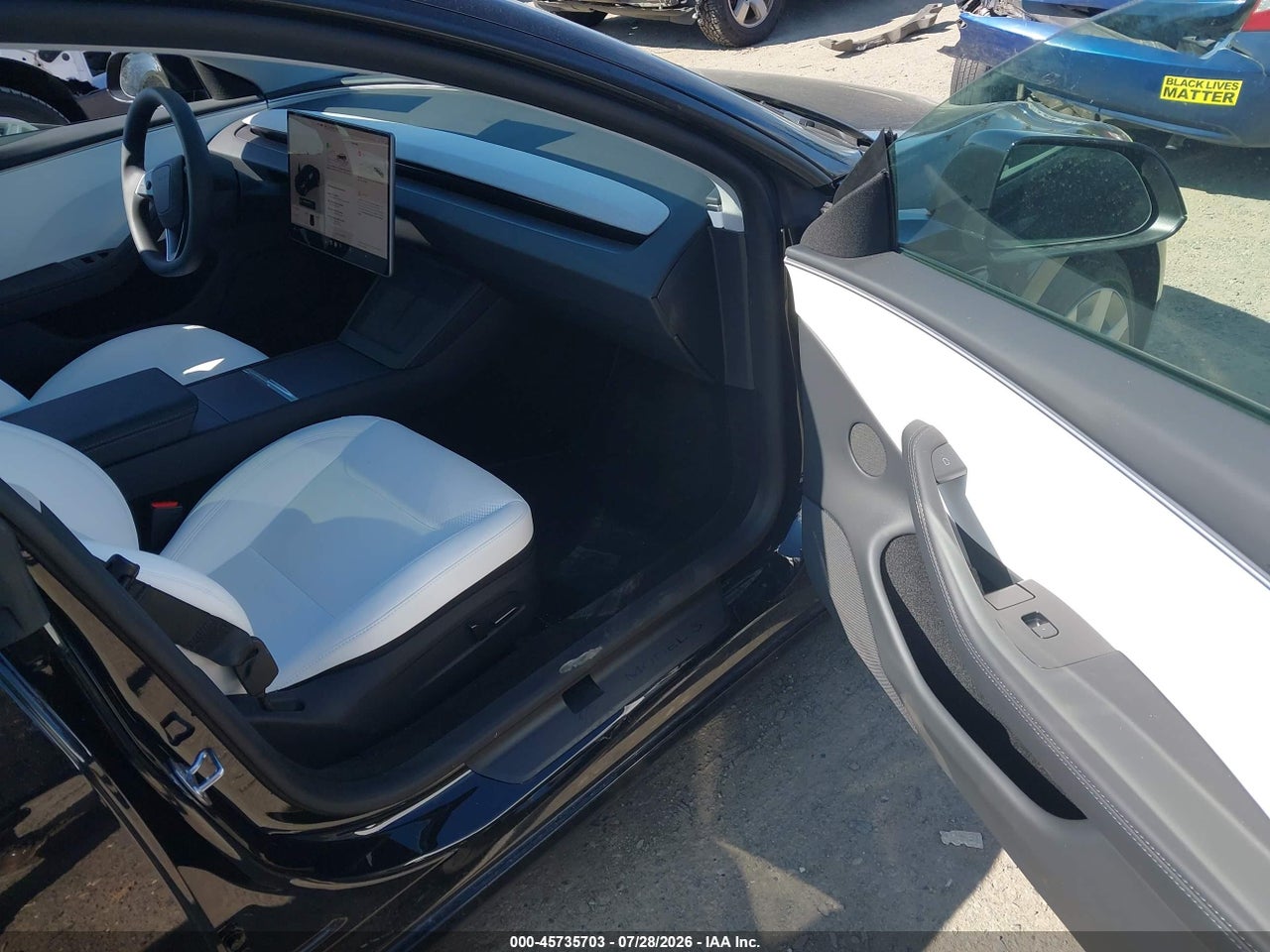 2025 TESLA MODEL 3 LONG RANGE ALL-WHEEL DRIVE · 5/10
