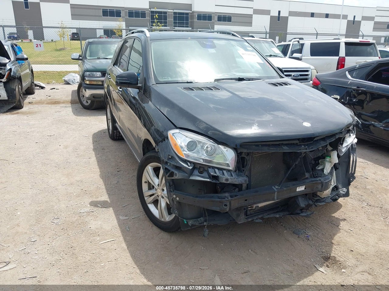 4JGDA5JB9DA****** · 2013 MERCEDES-BENZ ML 350