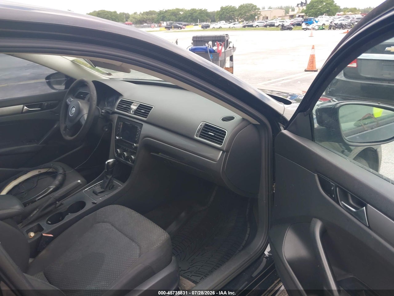 2012 VOLKSWAGEN PASSAT 2.5L S · 5/11