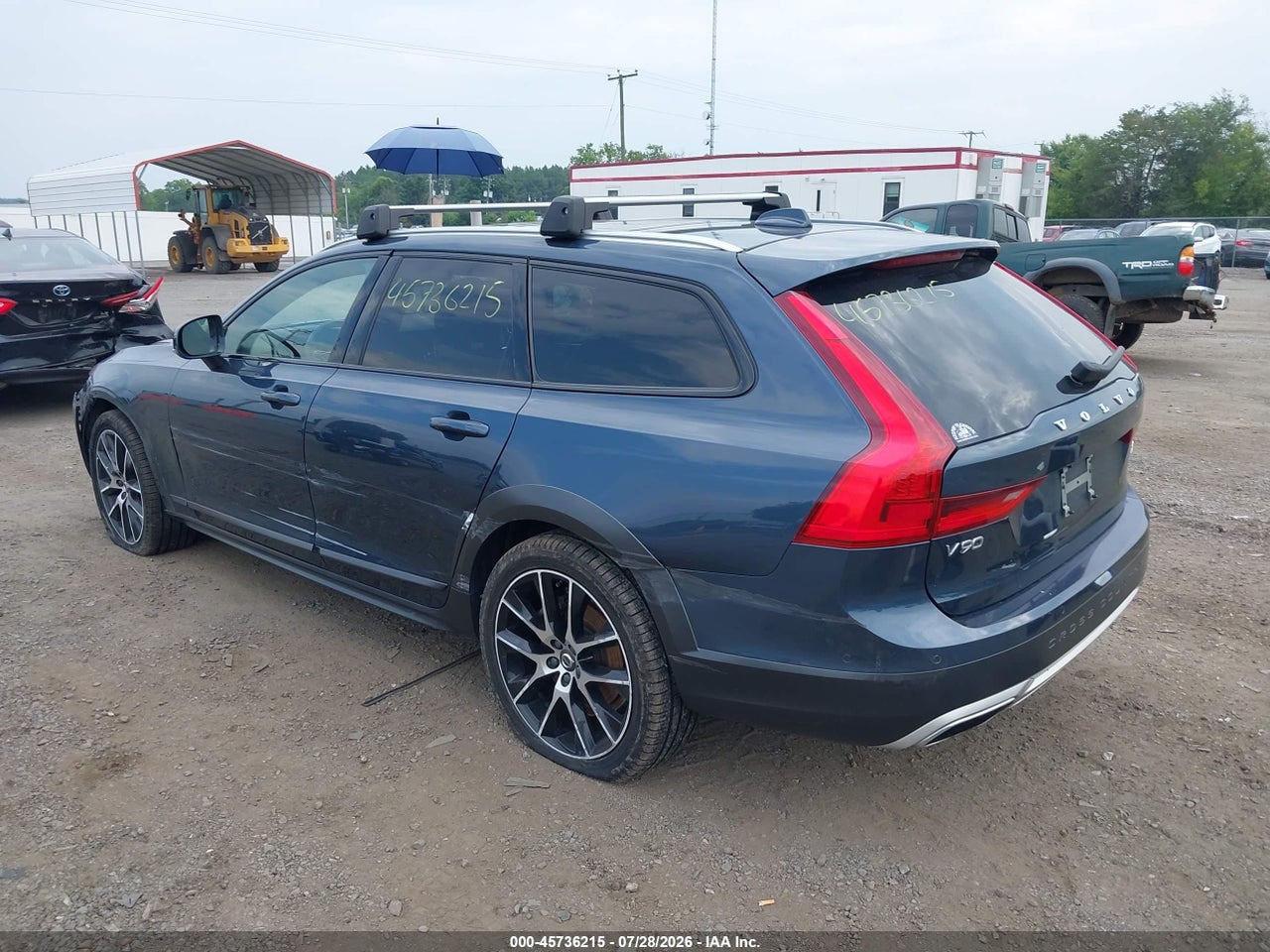2018 VOLVO V90 CROSS COUNTRY T6 · 3/11