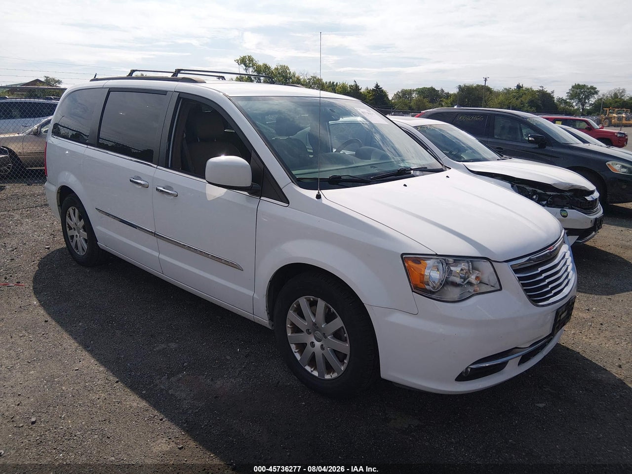 2C4RC1BG8GR****** · 2016 CHRYSLER TOWN &amp; COUNTRY TOURING