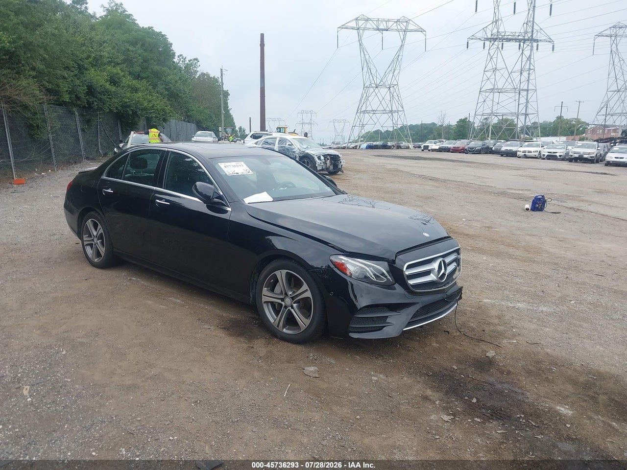 WDDZF4KBXHA****** · 2017 MERCEDES-BENZ E 300 4MATIC