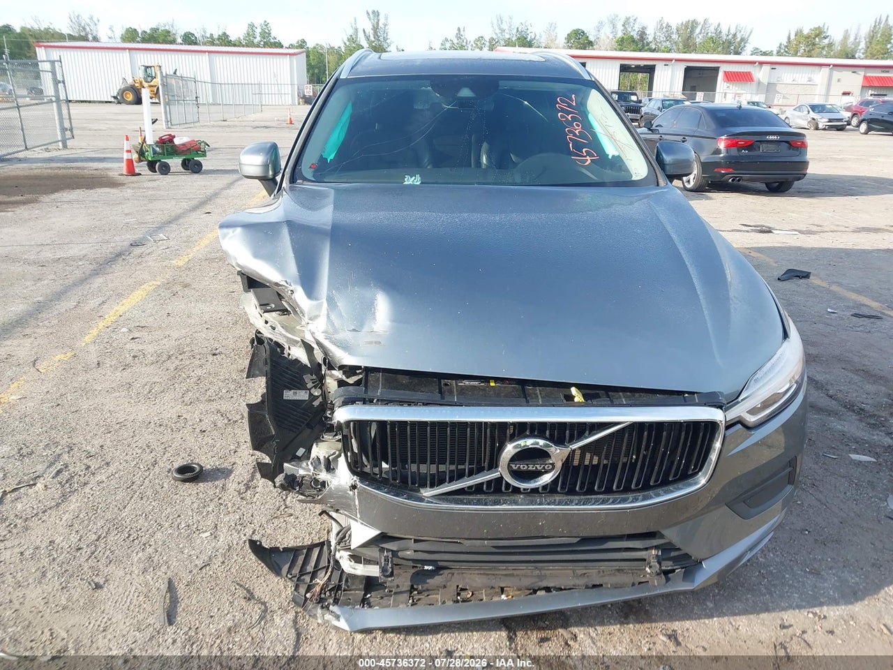 LYV102RKXKB****** · 2019 VOLVO XC60 T5 MOMENTUM · 6/11