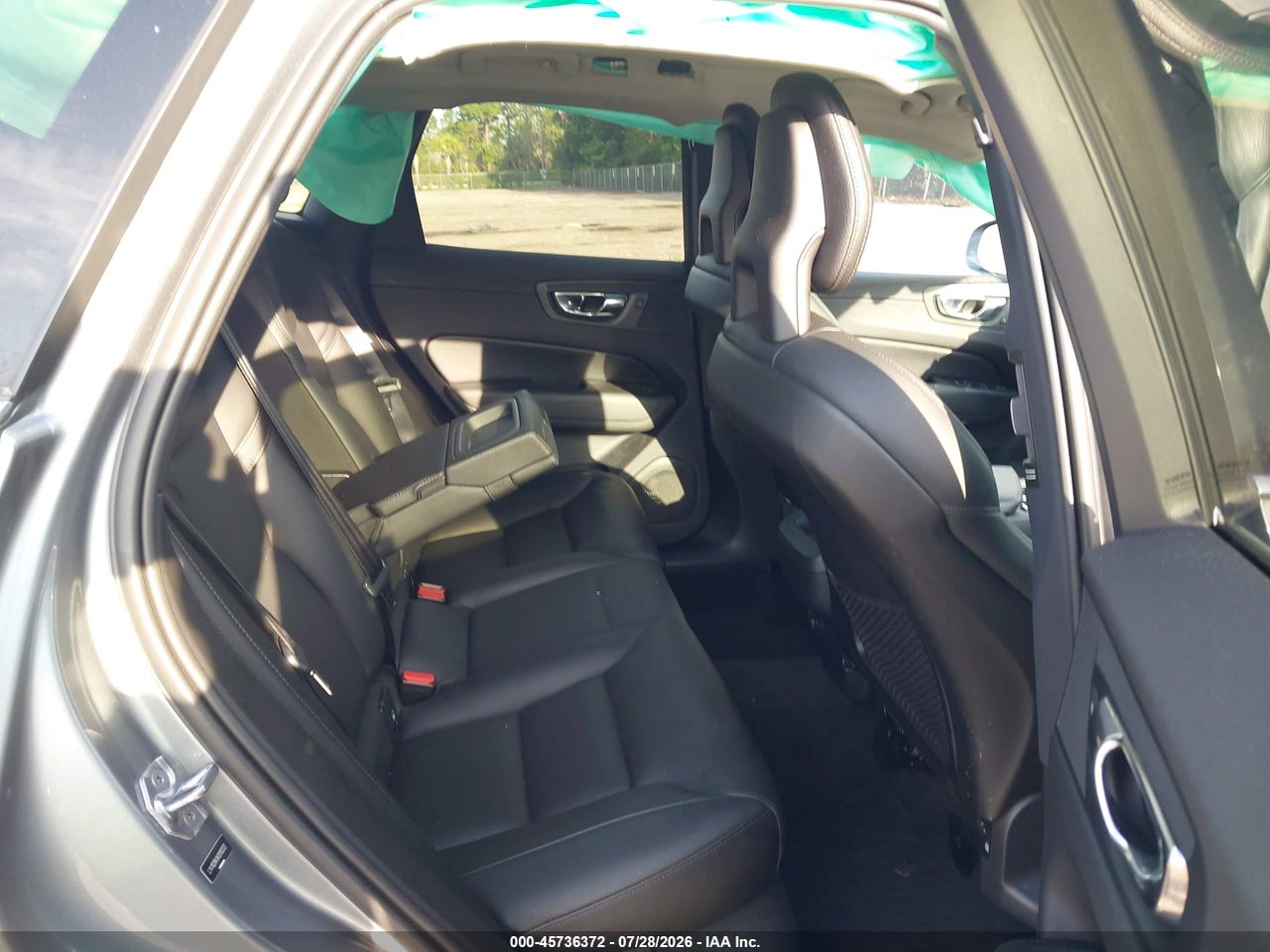 LYV102RKXKB****** · 2019 VOLVO XC60 T5 MOMENTUM · 8/11