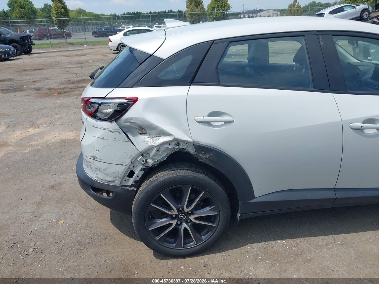 2018 MAZDA CX-3 TOURING · 6/11