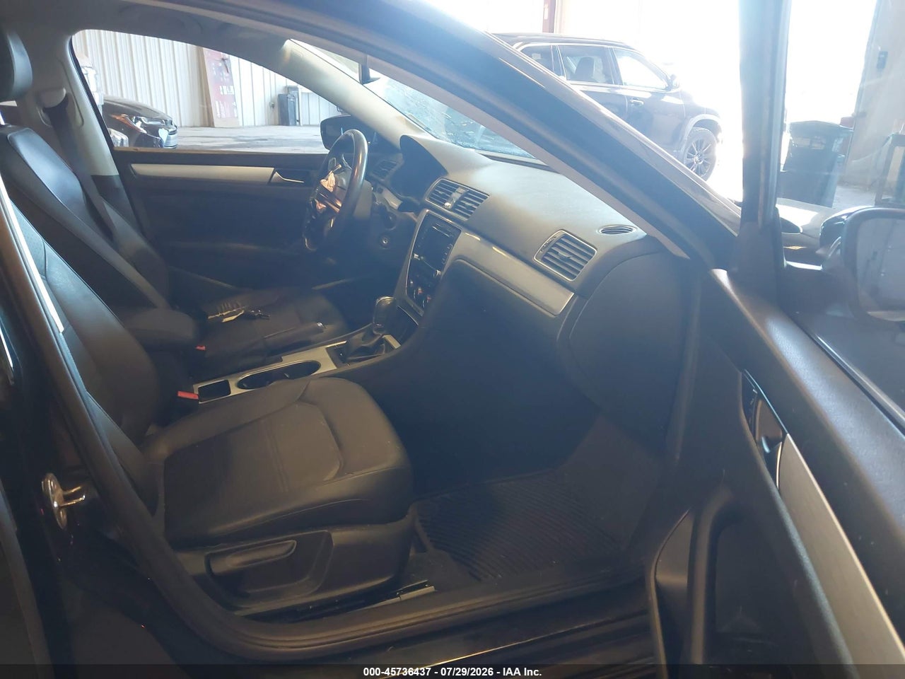 2013 VOLKSWAGEN PASSAT 2.5L SE · 5/11