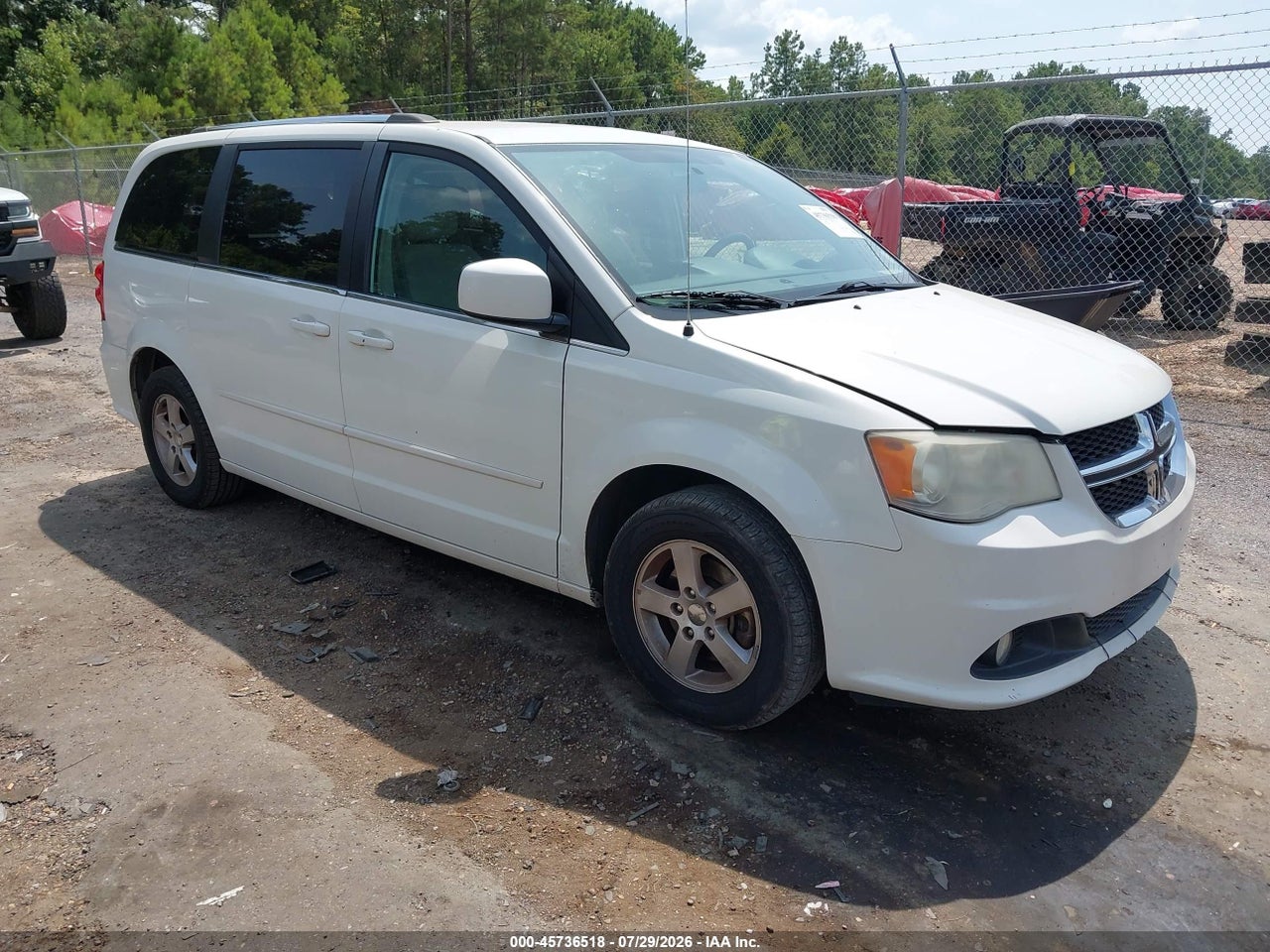 2D4RN5DG4BR****** · 2011 DODGE GRAND CARAVAN CREW