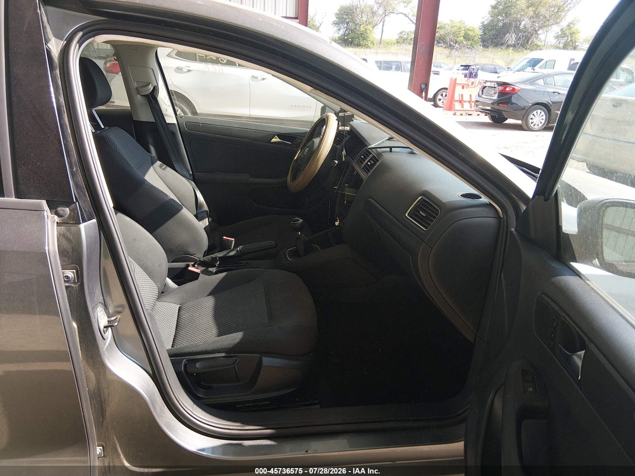 2011 VOLKSWAGEN JETTA 2.0L S · 5/11