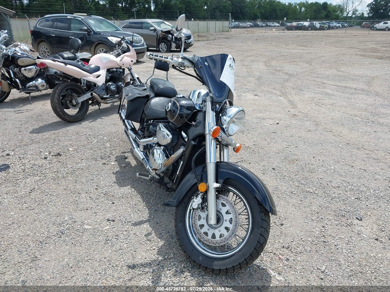 JS1VS54A432****** · 2003 SUZUKI VL800