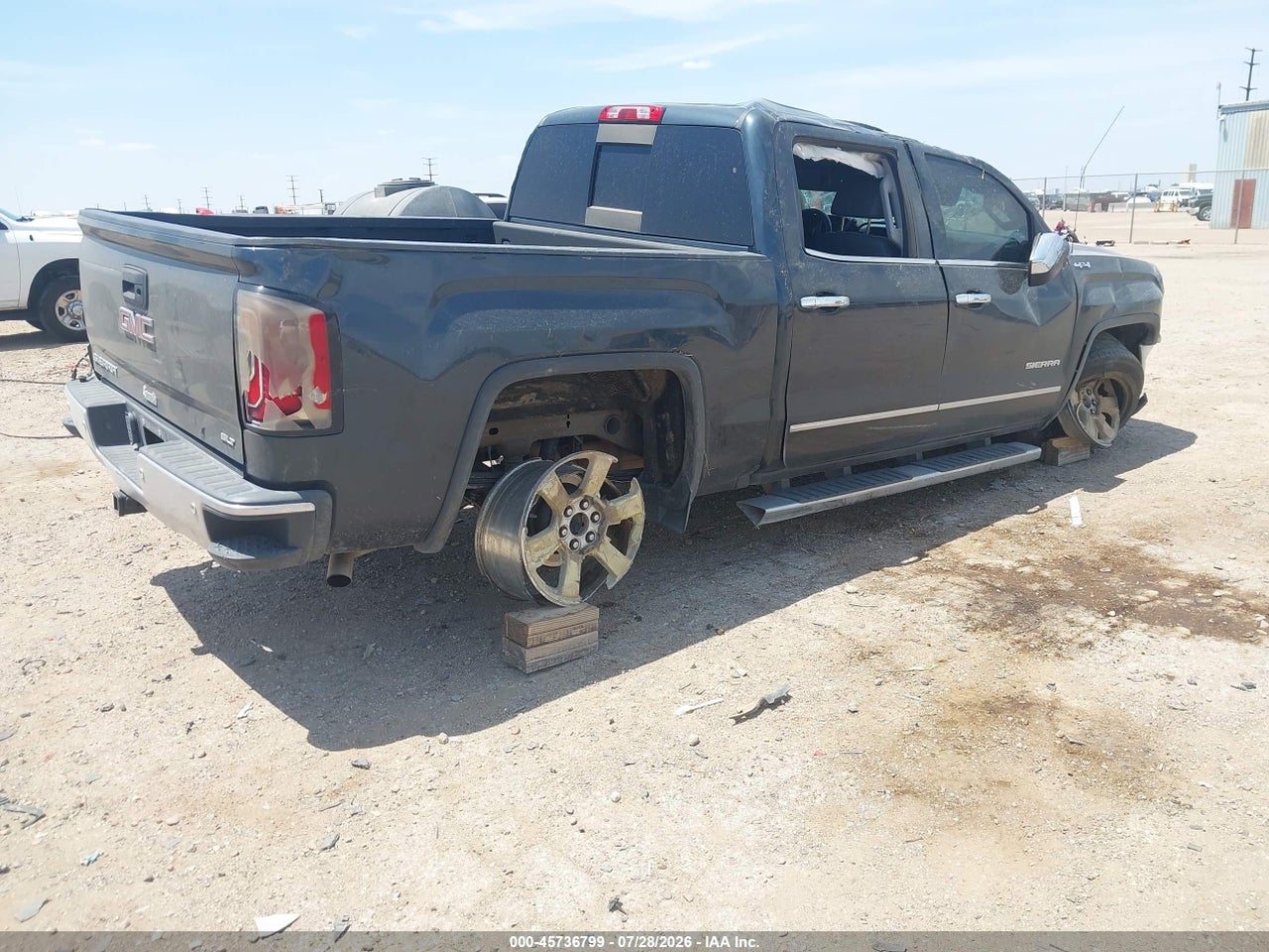 2018 GMC SIERRA 1500 SLT · 4/11