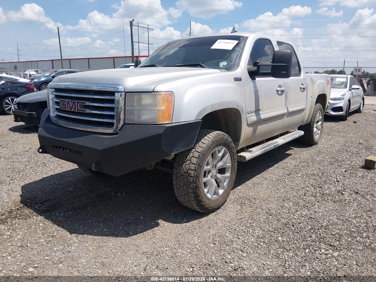 2011 GMC SIERRA 1500 SLE · 2/11