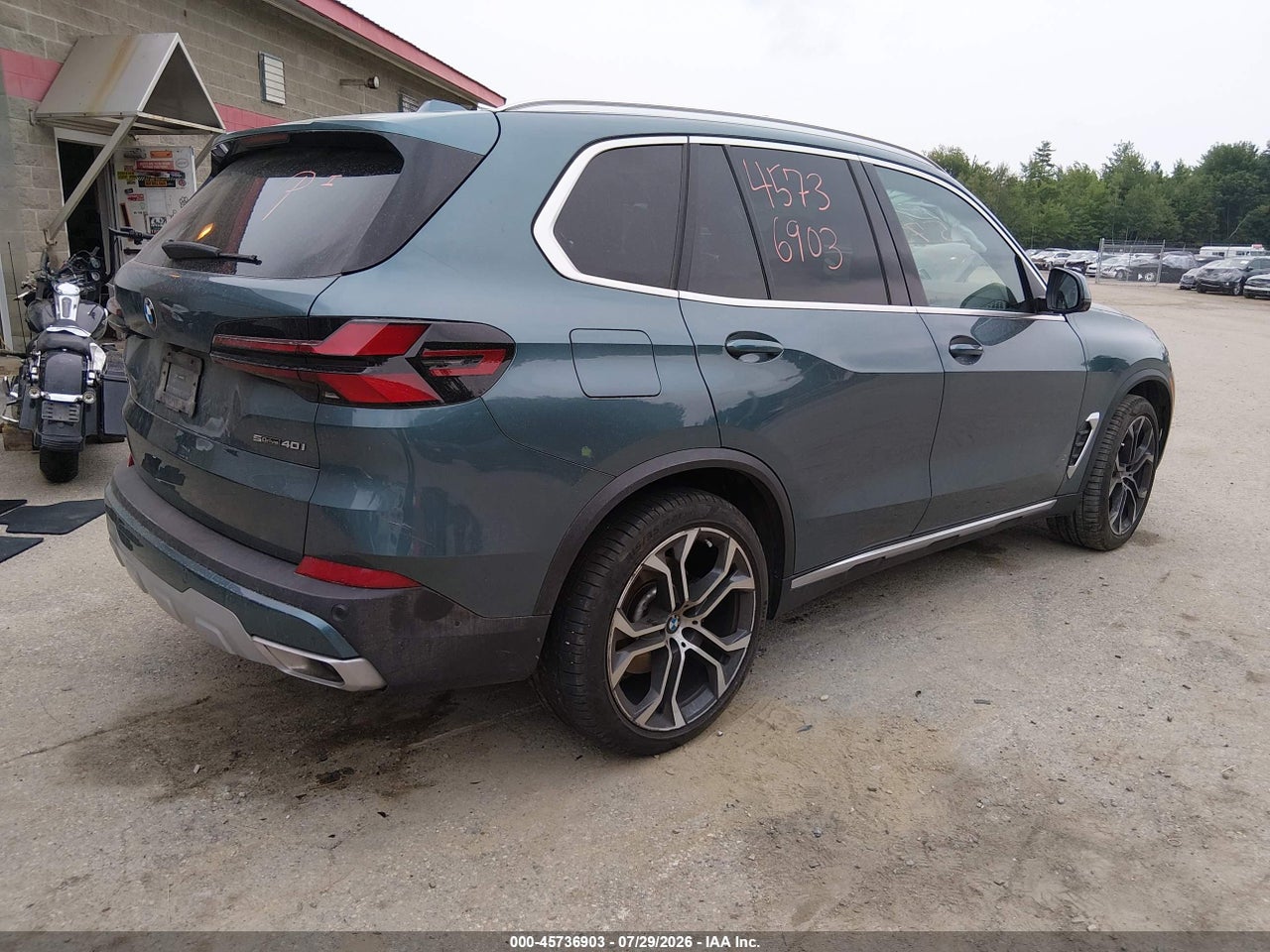 5UX13EU04S9****** · 2025 BMW X5 SDRIVE40I · 4/11