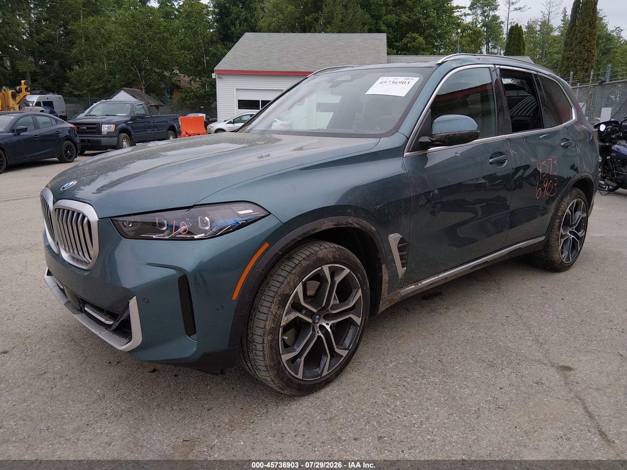 5UX13EU04S9****** · 2025 BMW X5 SDRIVE40I · 2/11