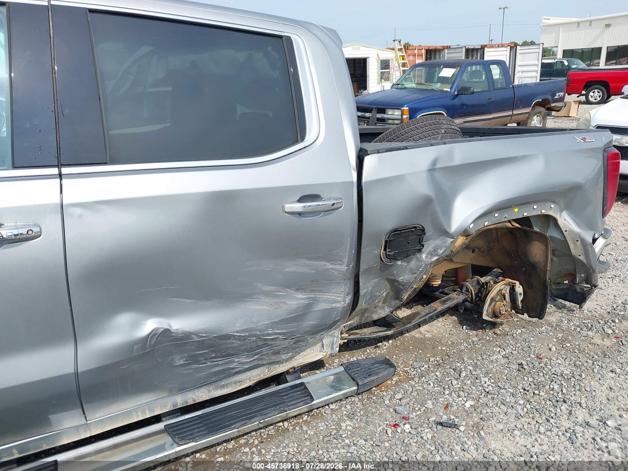 2024 GMC SIERRA 1500 4WD  SHORT BOX SLT · 6/11