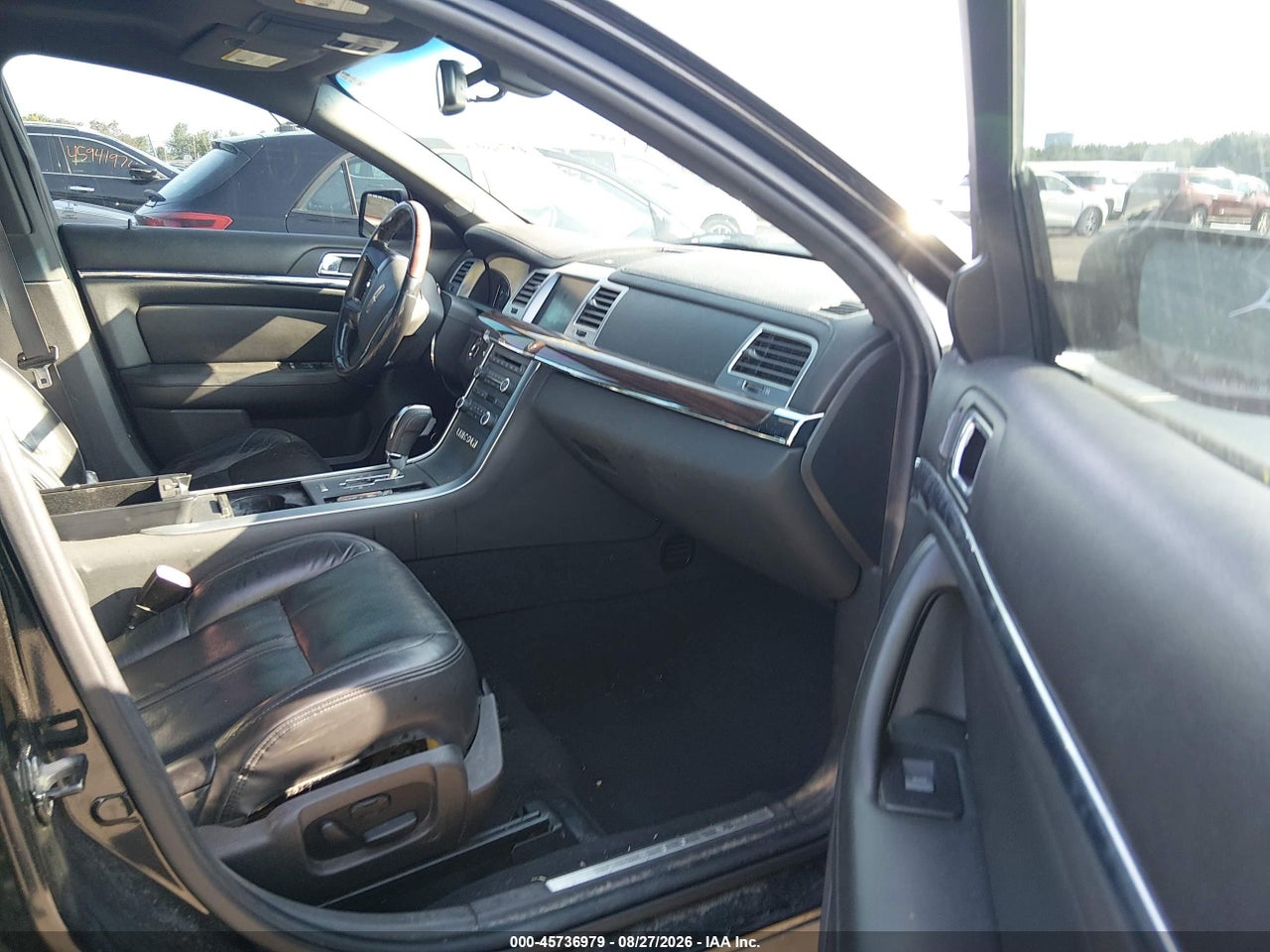 2009 LINCOLN MKS   · 5/11