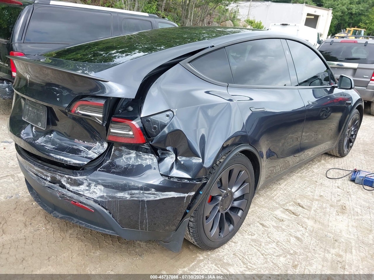 2024 TESLA MODEL Y PERFORMANCE DUAL MOTOR ALL-WHEEL DRIVE · 4/11