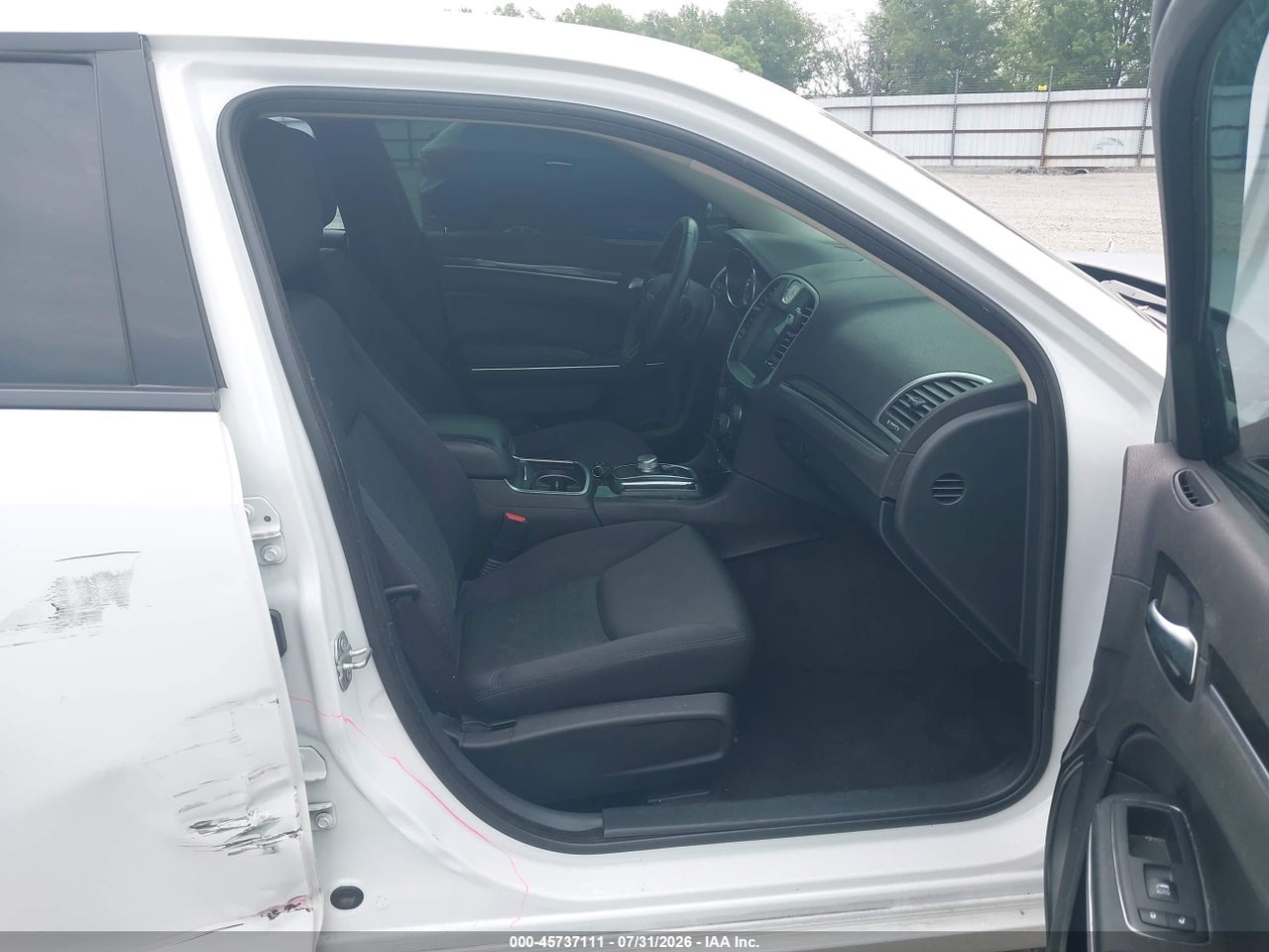 2018 CHRYSLER 300 TOURING · 5/11