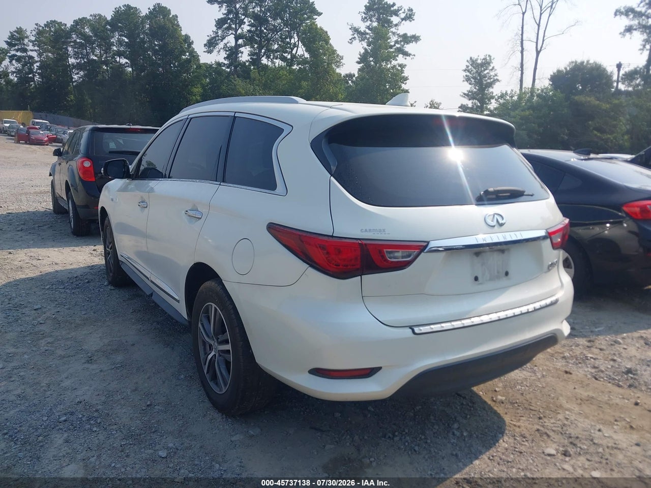 2017 INFINITI QX60 · 3/11