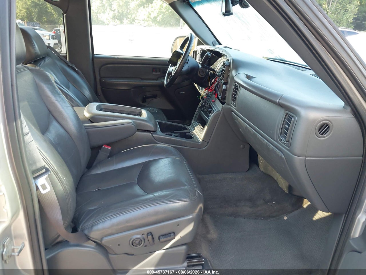 2GTEK13T151****** · 2005 GMC SIERRA 1500 SLT · 5/11
