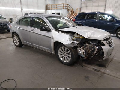 1C3CCBBB0DN****** · 2013 CHRYSLER 200 TOURING