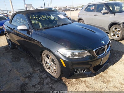 WBA1M1C58GV****** · 2016 BMW M235I