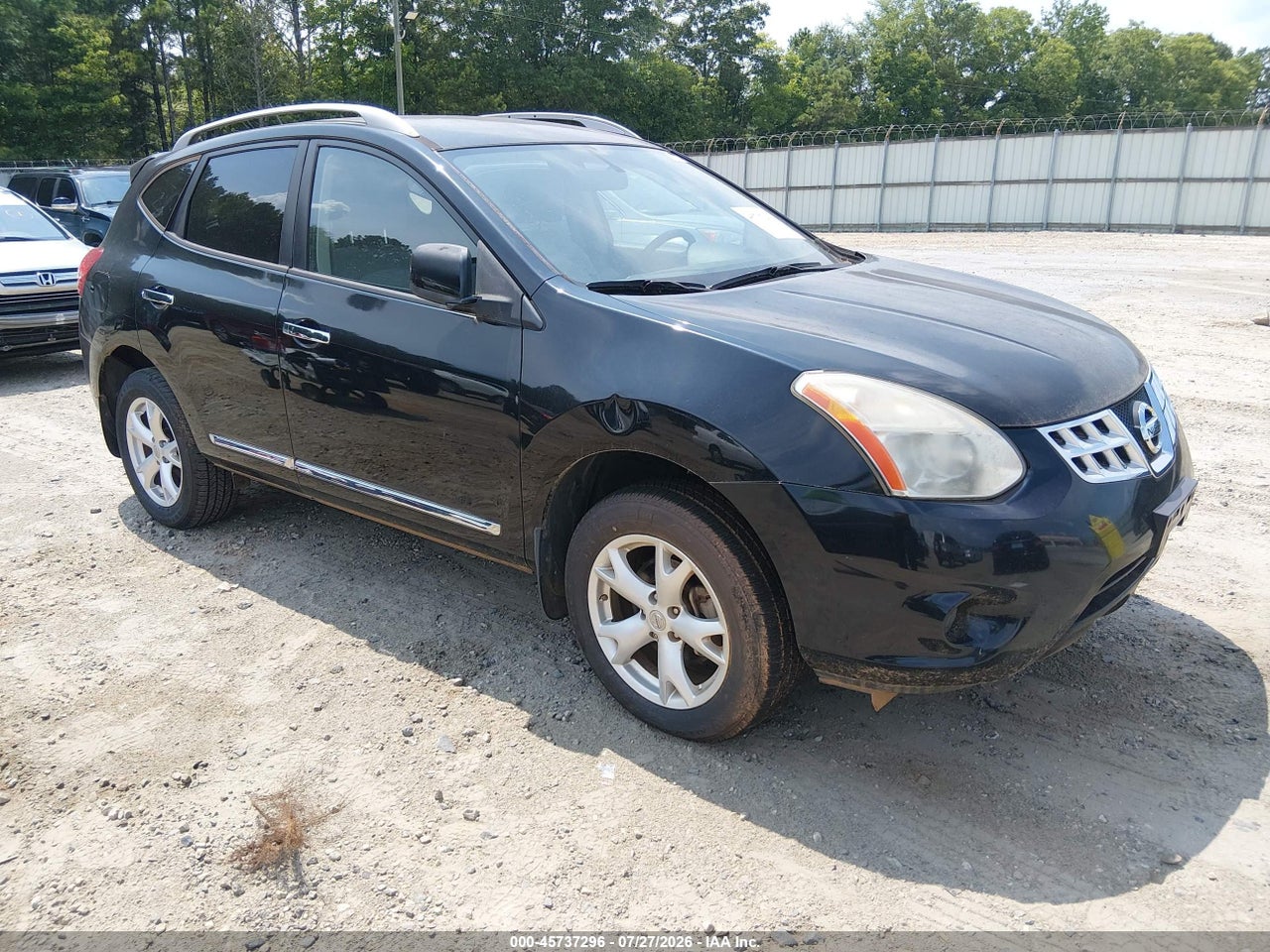 JN8AS5MT9BW****** · 2011 NISSAN ROGUE SV