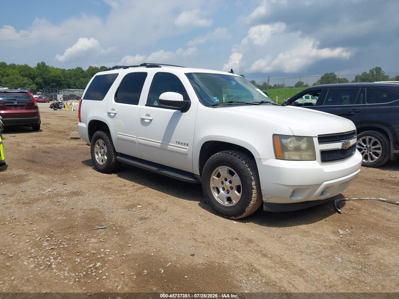 1GNSCBE09BR****** · 2011 CHEVROLET TAHOE LT
