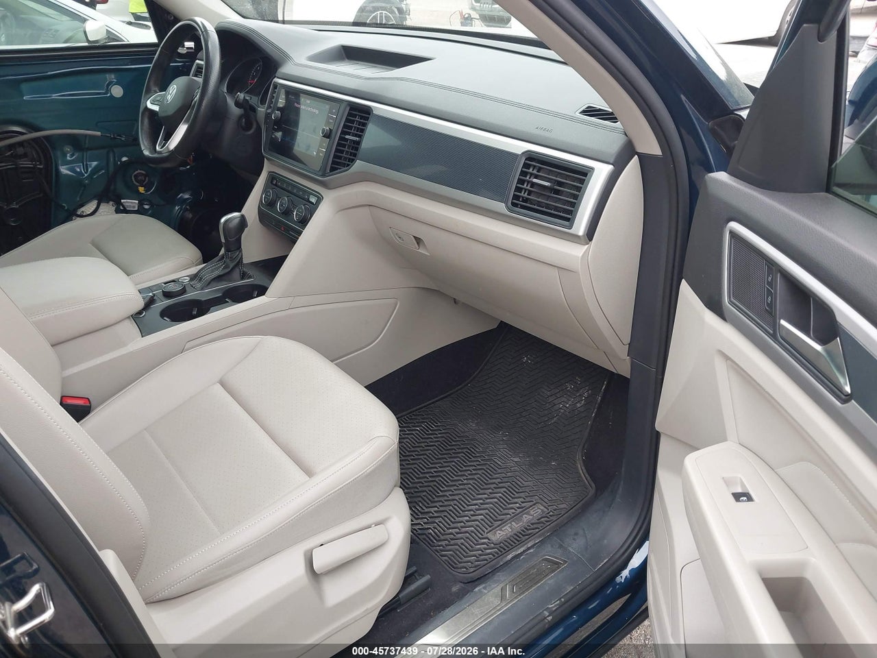 2021 VOLKSWAGEN ATLAS 3.6L V6 SE W/TECHNOLOGY R-LINE · 5/11