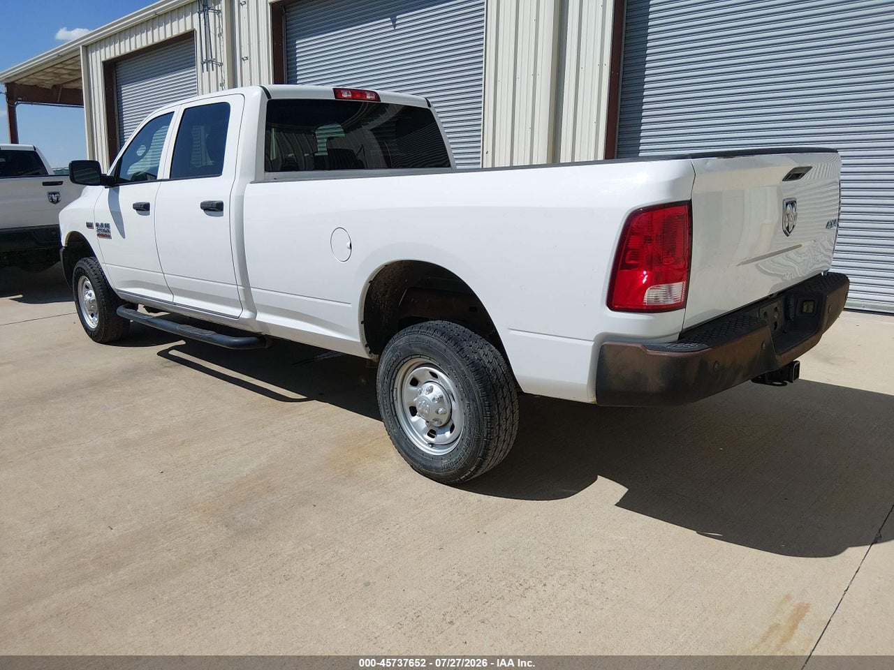 2017 RAM 2500 TRADESMAN  4X4 8' BOX · 3/11