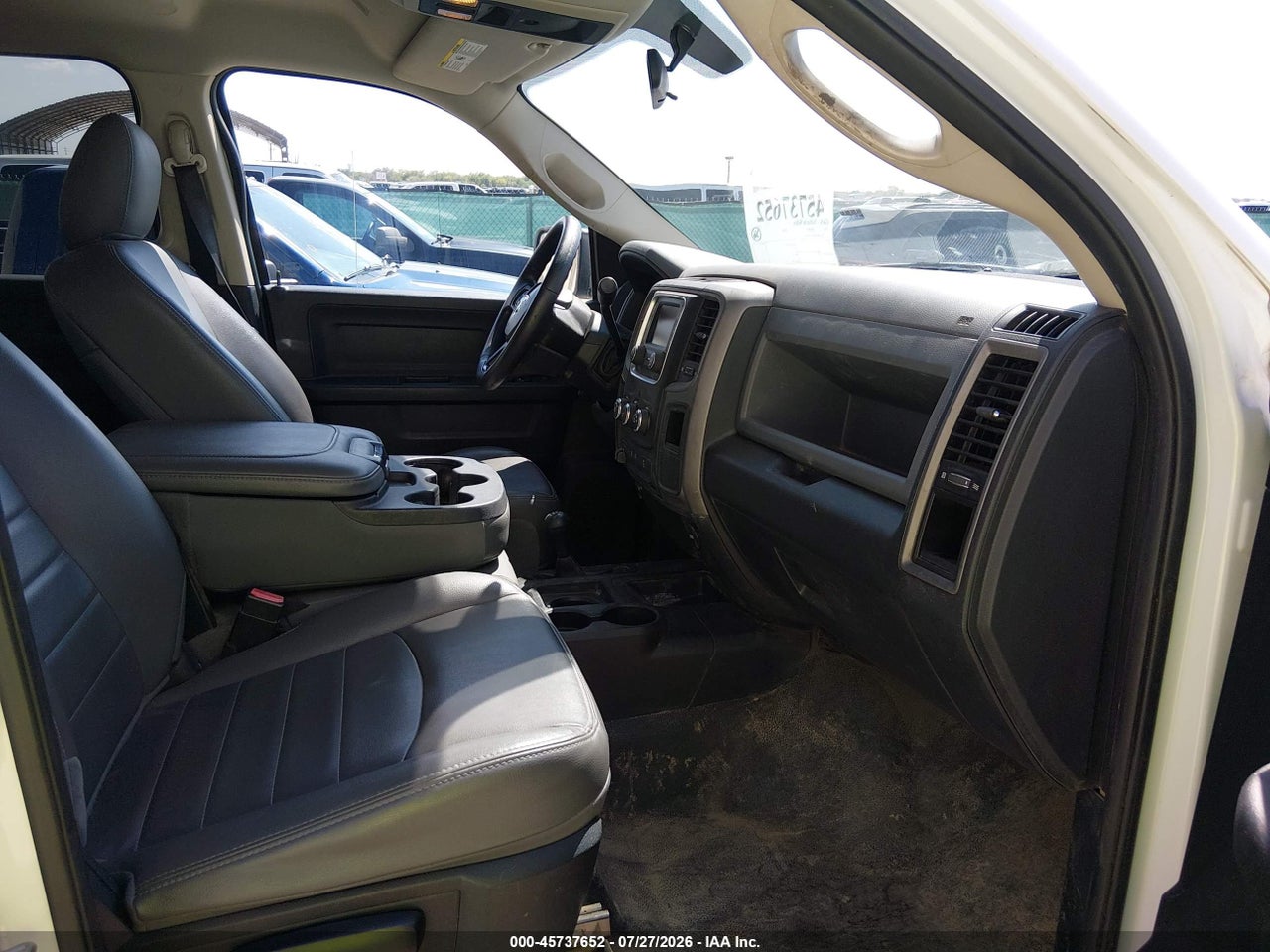 2017 RAM 2500 TRADESMAN  4X4 8' BOX · 5/11