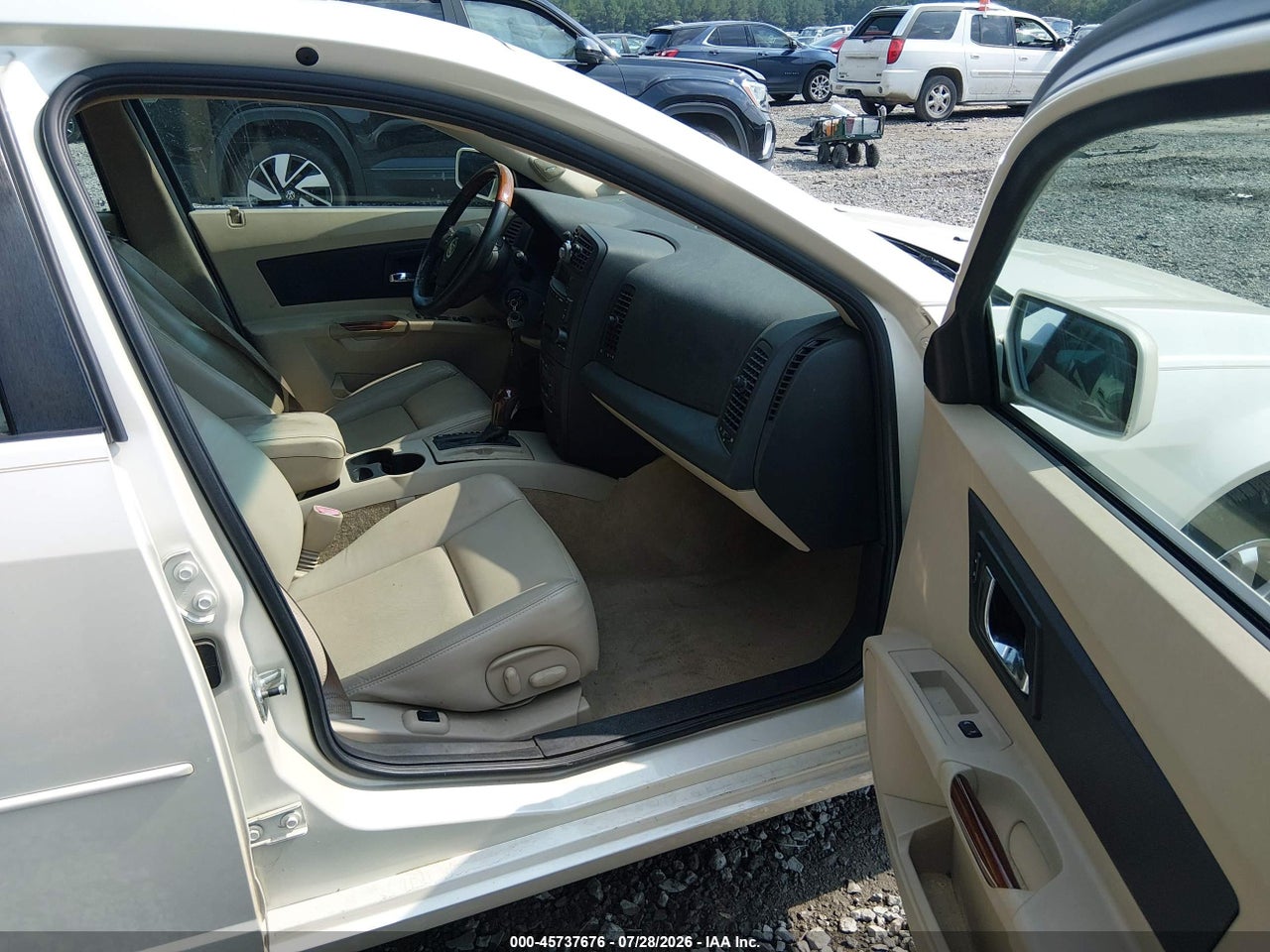 2004 CADILLAC CTS · 5/11