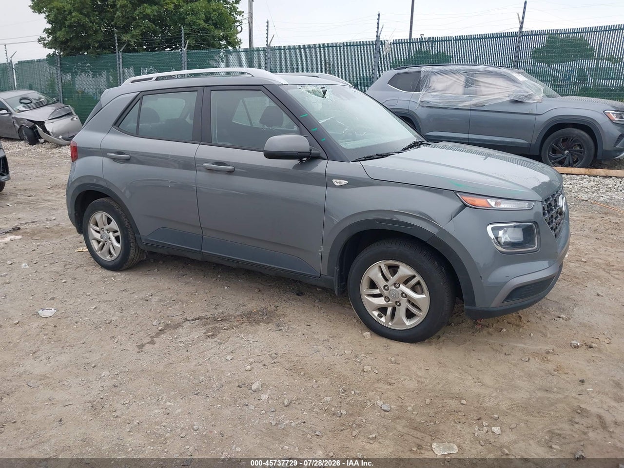 KMHRC8A35LU****** · 2020 HYUNDAI VENUE SEL