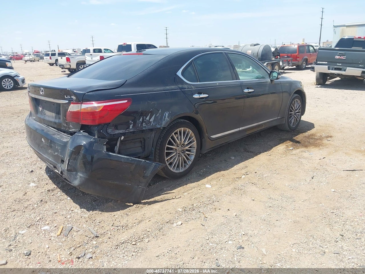 2010 LEXUS LS 460 · 4/11