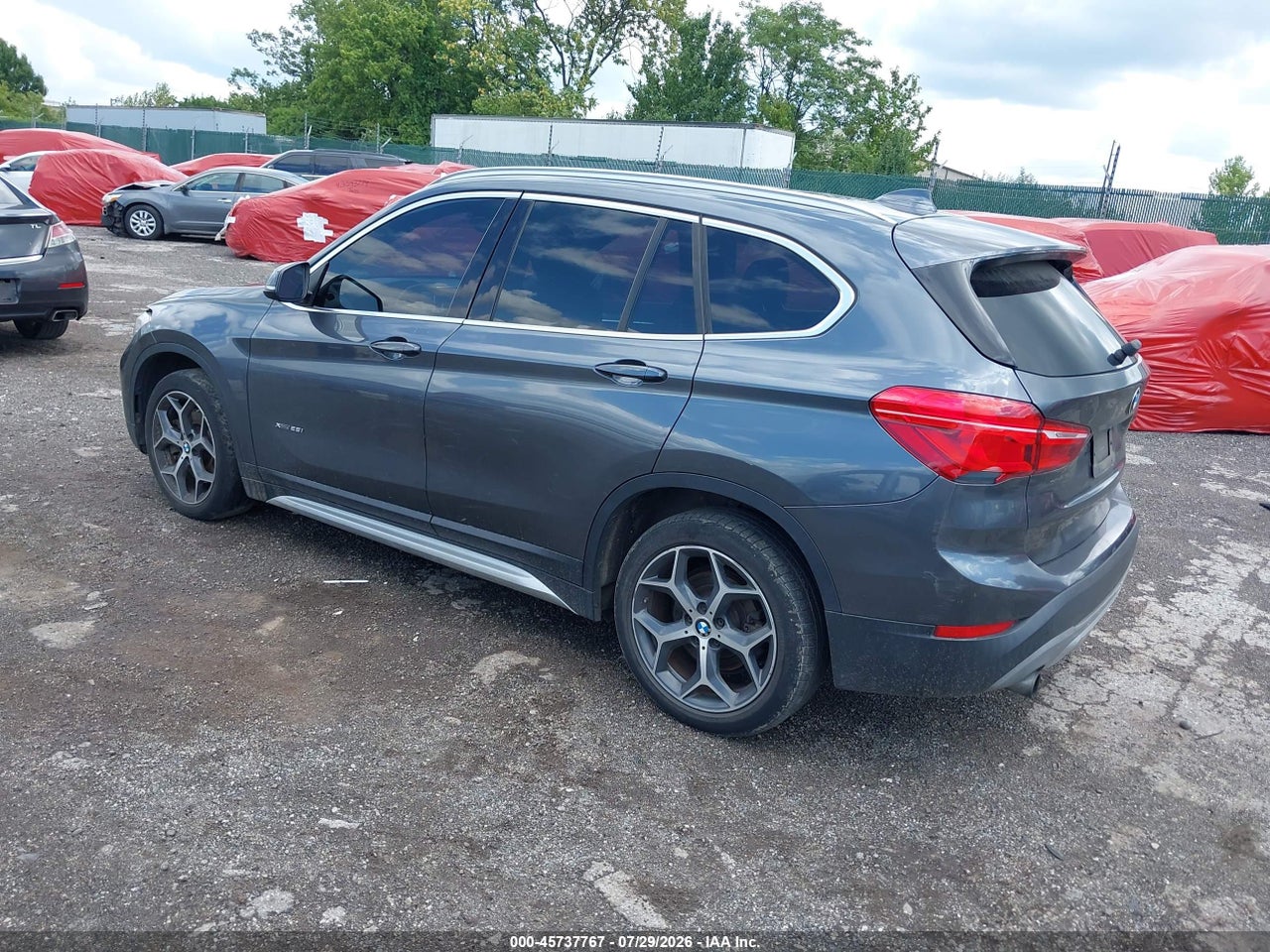 2017 BMW X1 XDRIVE28I · 3/10