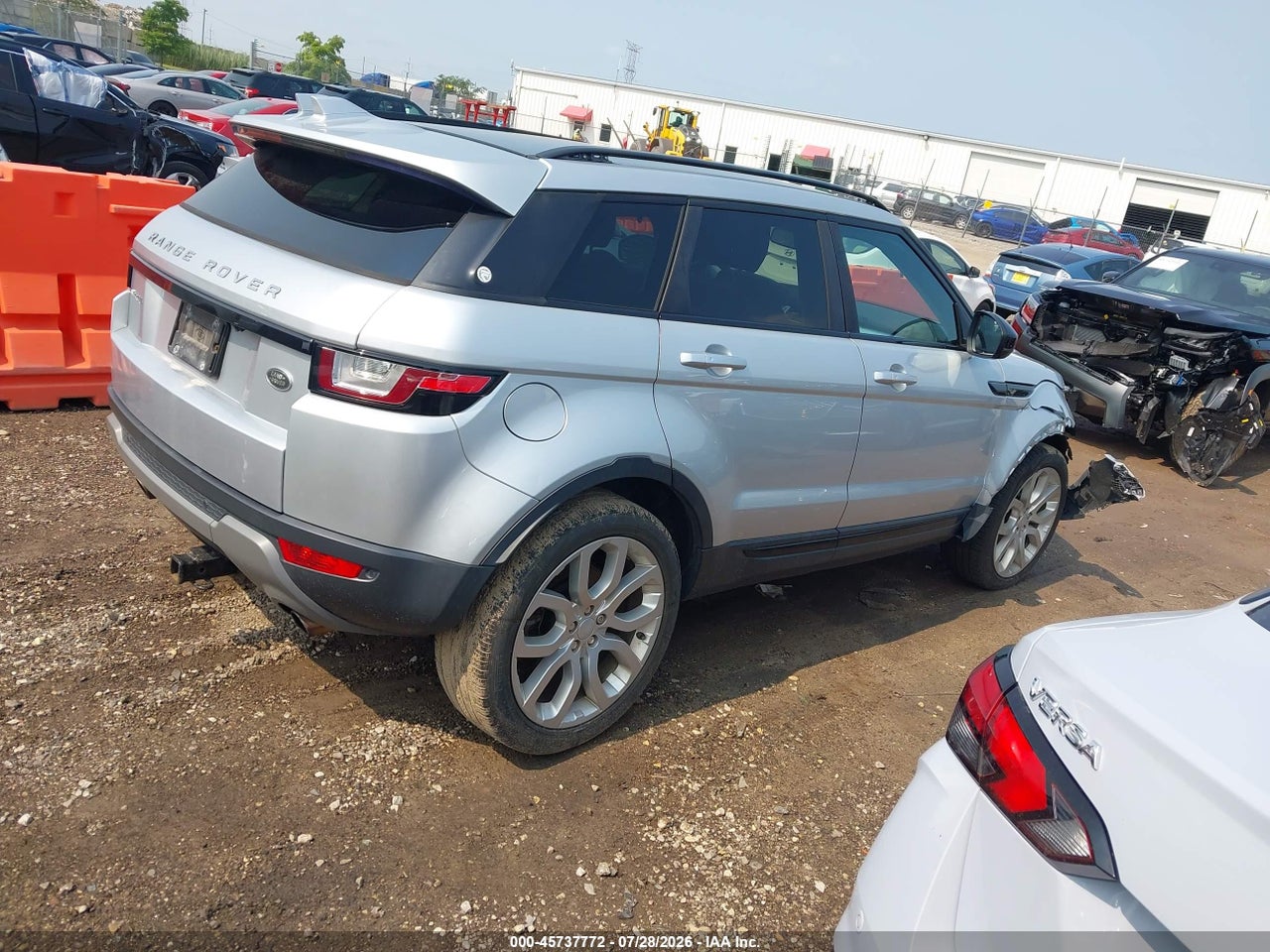 2016 LAND ROVER RANGE ROVER EVOQUE SE/SE PREMIUM · 4/11