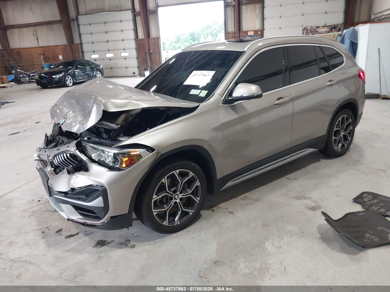 2021 BMW X1 XDRIVE28I · 2/11