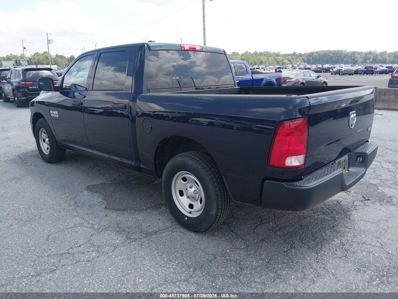 2017 RAM 1500 TRADESMAN  4X2 5'7 BOX · 3/11