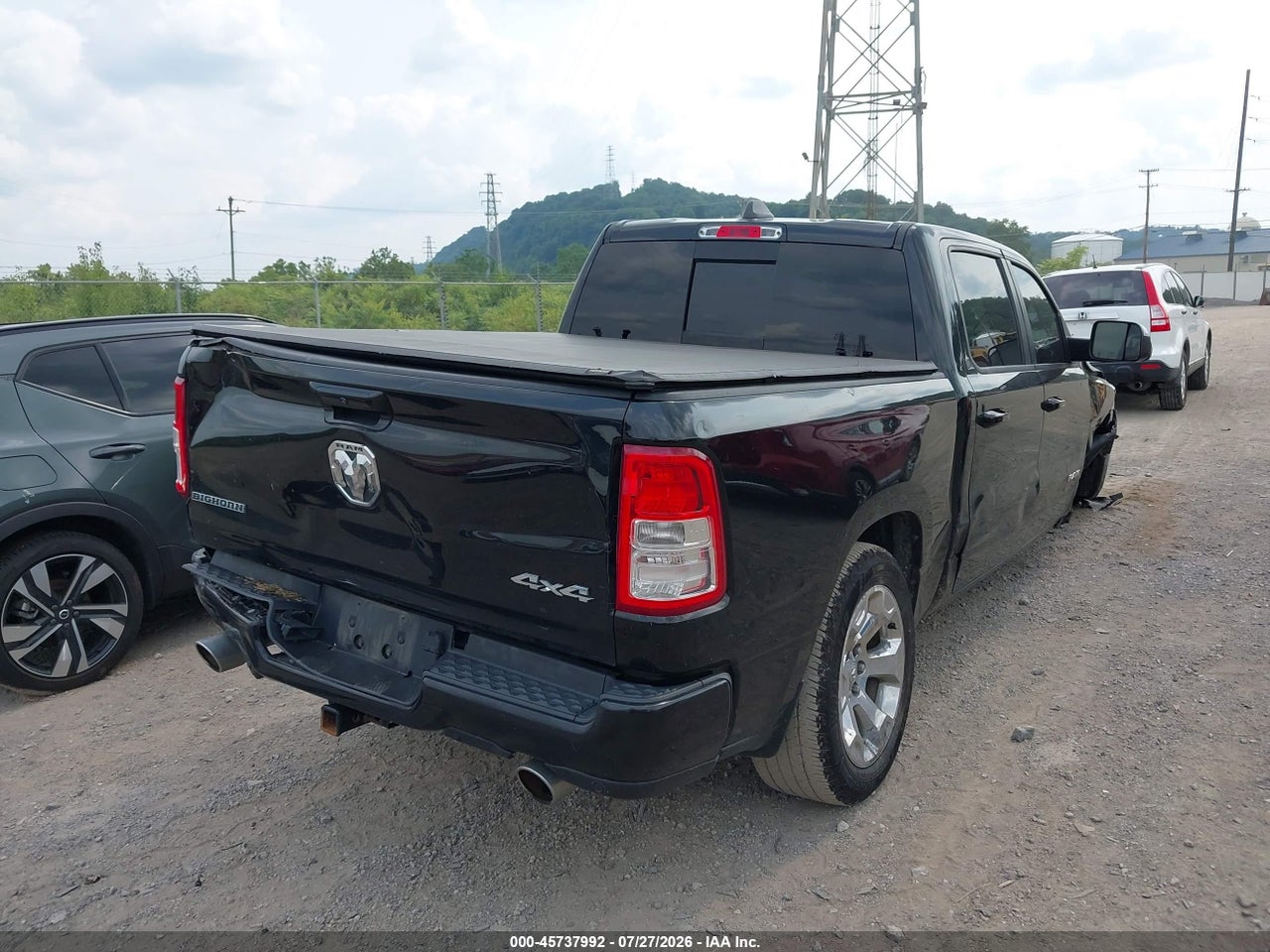 2021 RAM 1500 BIG HORN  4X4 5'7 BOX · 4/11