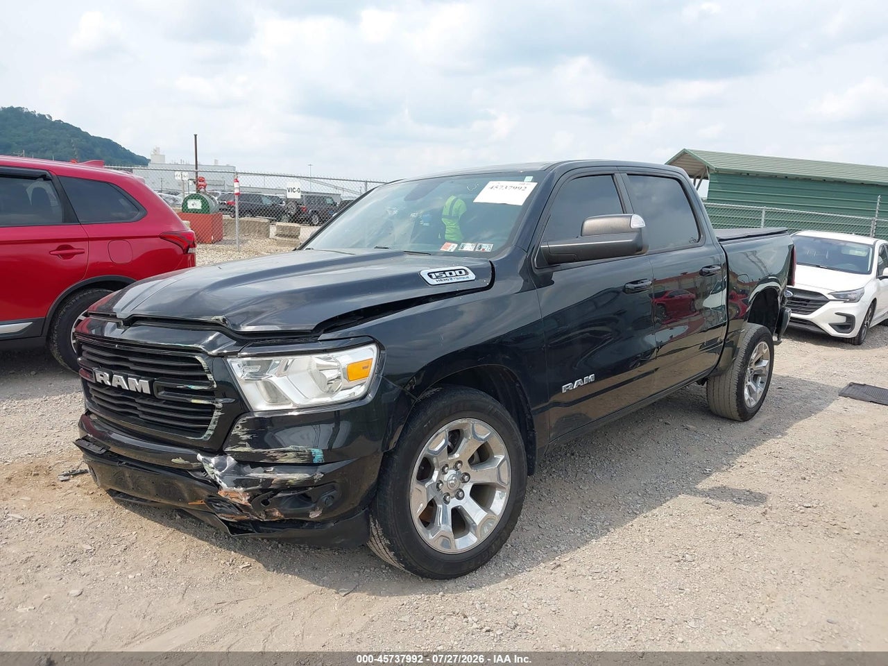 2021 RAM 1500 BIG HORN  4X4 5'7 BOX · 2/11