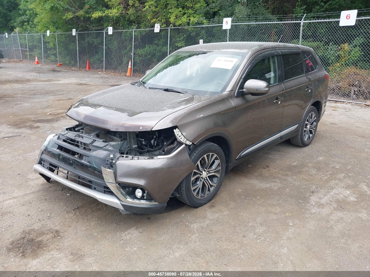 2016 MITSUBISHI OUTLANDER SE · 2/11