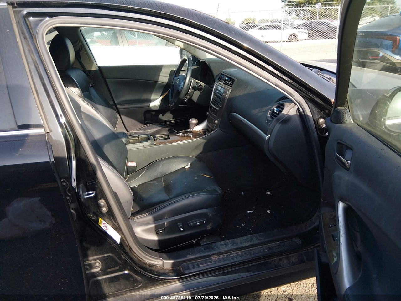 2012 LEXUS IS 250 · 5/11